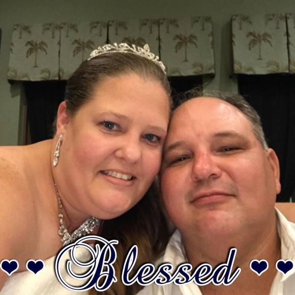 Meet your Posher, Danielle - Picture 1 of 1